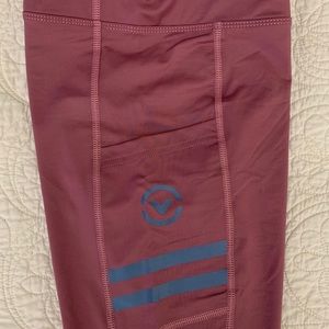 Virus ECo24 Women’s Power Tech Crop Pant